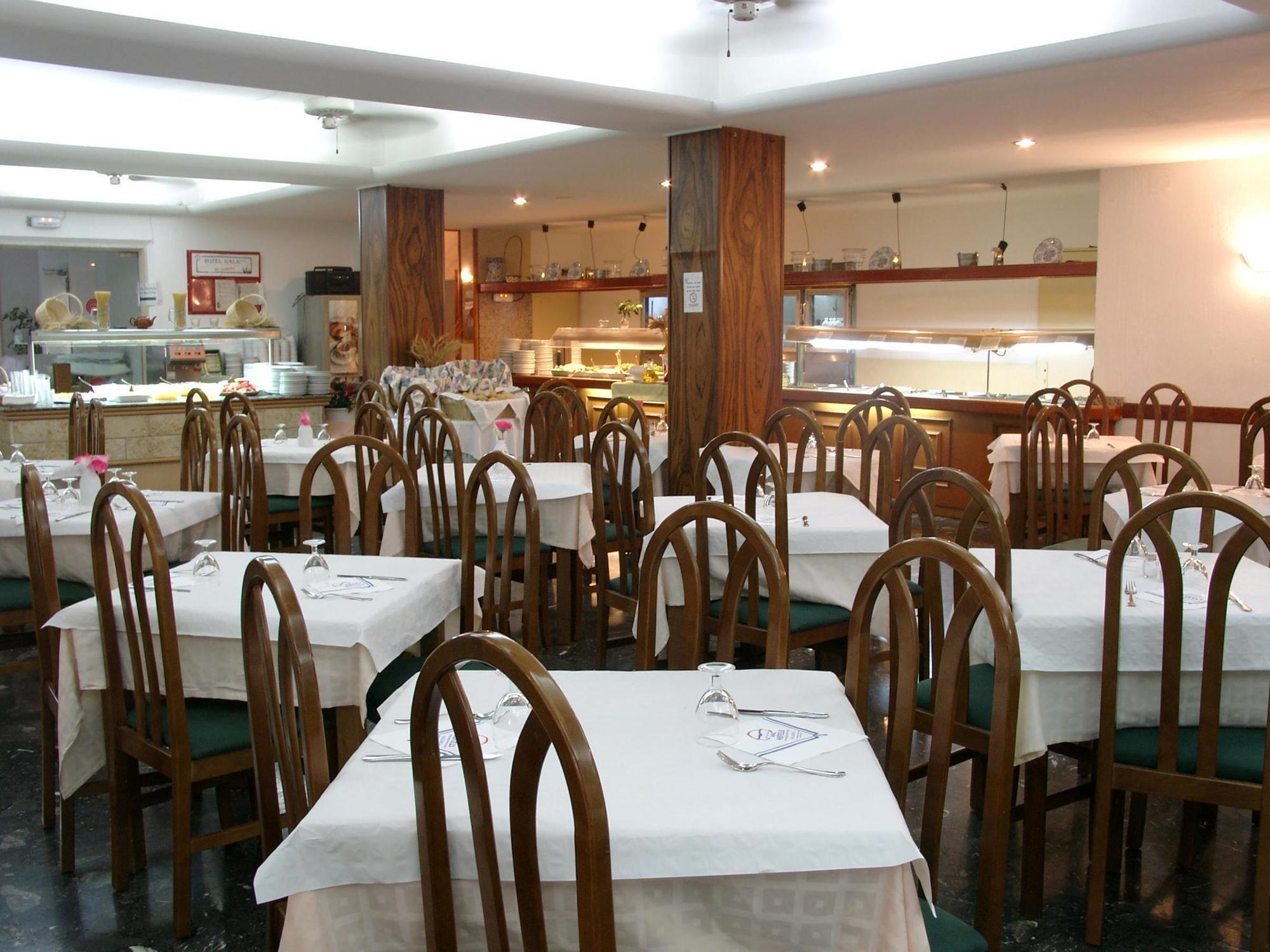 Hotel Amic Gala Can Pastilla  Restoran fotoğraf